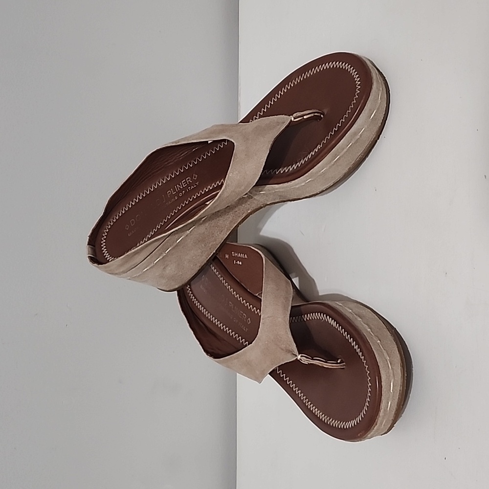 Donald J Pliner Shana Sandals Size 9.5